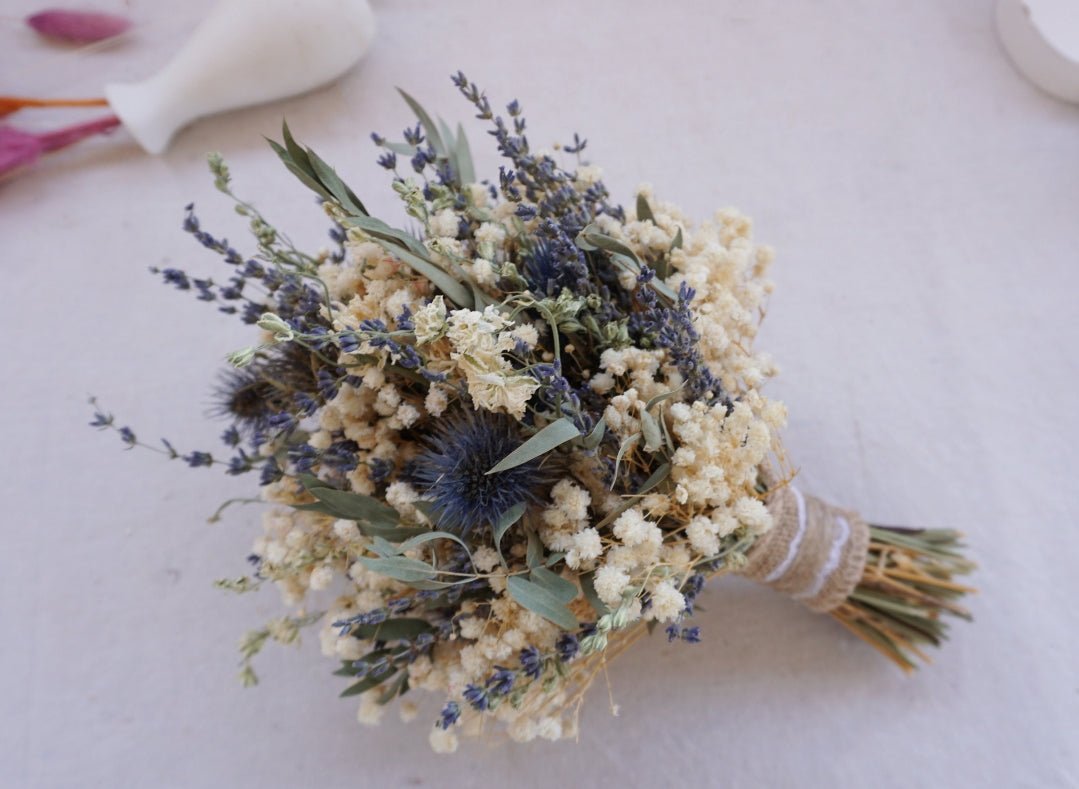 Dried Blue Flower Bouquet – Rustic Natural Décor for Weddings, Gifts & Home Styling - Huecasa