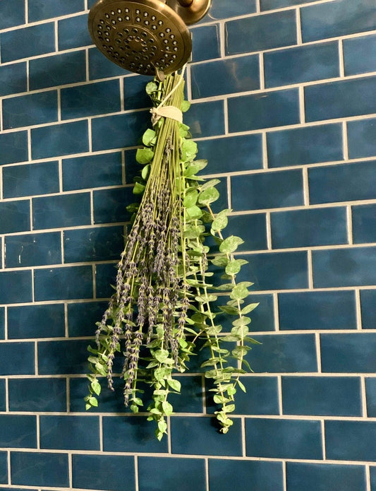Eucalyptus Scented Hanging Wall Decor – Fresh Aroma & Natural Green Charm - Huecasa